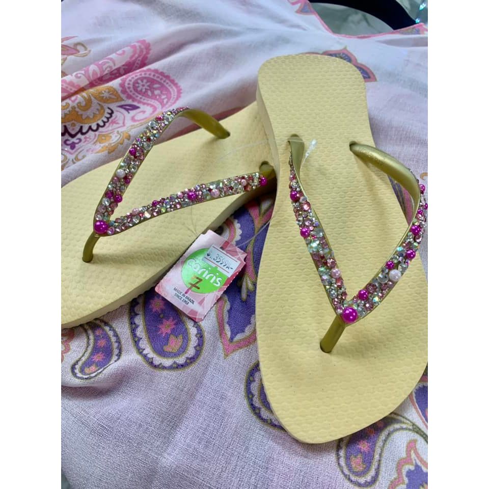 Gold Cariris with pink bling size 7
