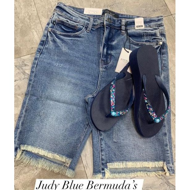Judy Blue Bermuda Shorts Sm-LG