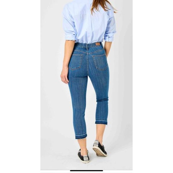 Judy Blue Hi waist Pull on Capri Sizes 0-11 left SALE