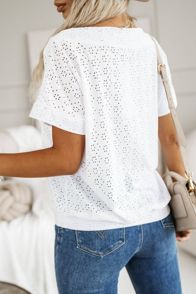 Eyelet Knit Boat Neck Tee: White / XL